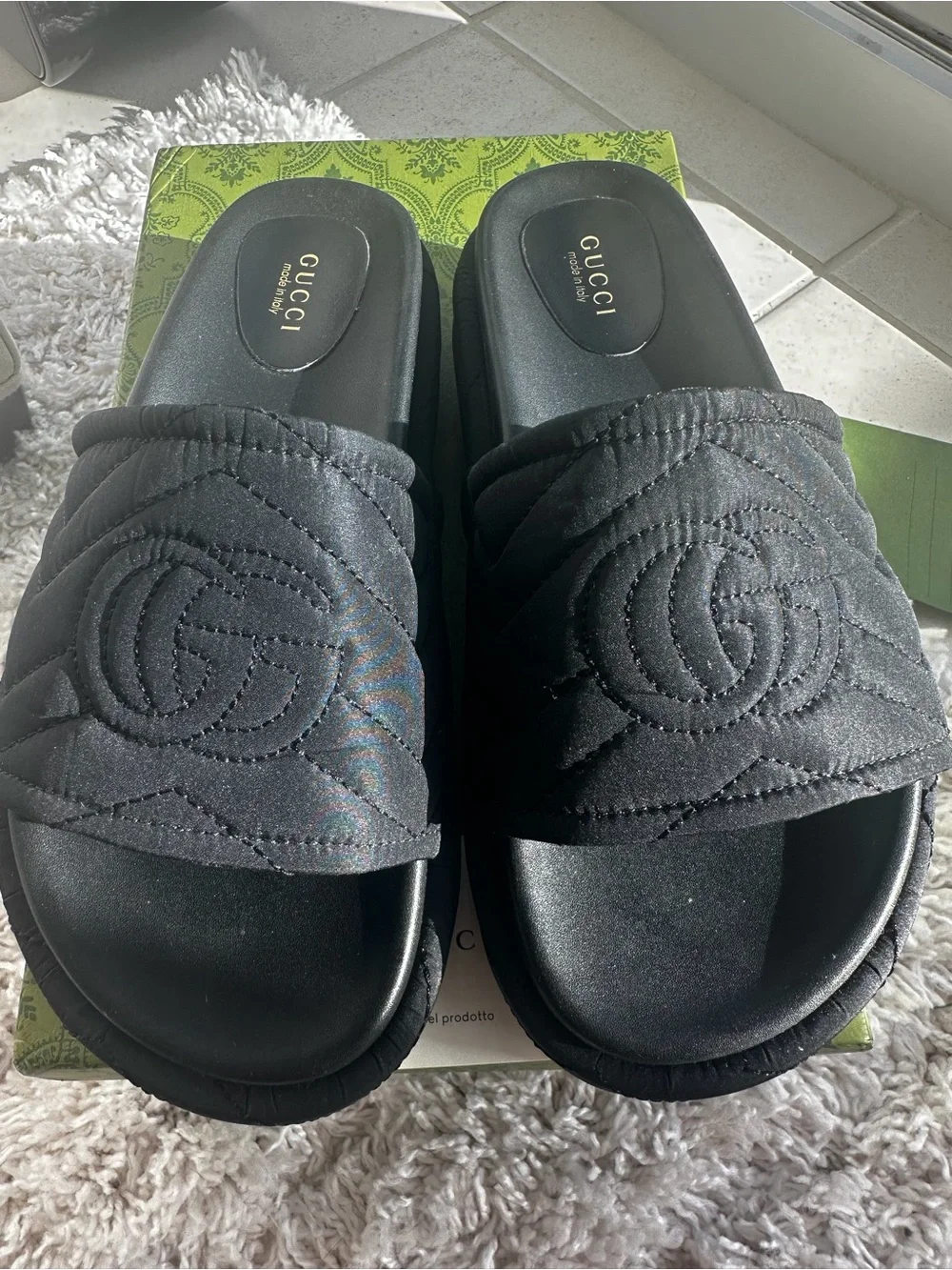 Gucci stylish slide